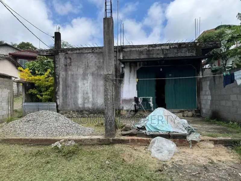 ස්ලැබ් දැමූ නිවසක් විකිණීමට House for Sale Piliyandala