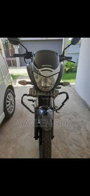 Honda CB Unicorn 2011