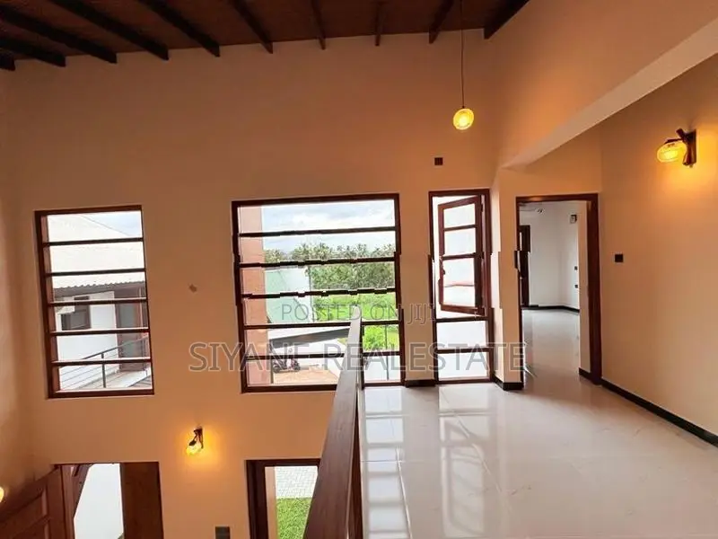 Luxury Modern House Sale in Battaramulla