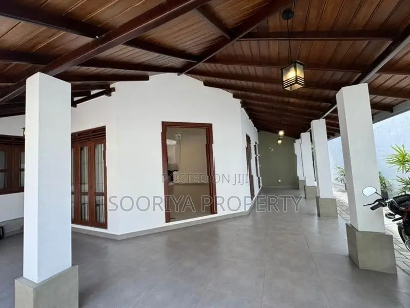 Almost Brand New House for Sale in Piliyandala
