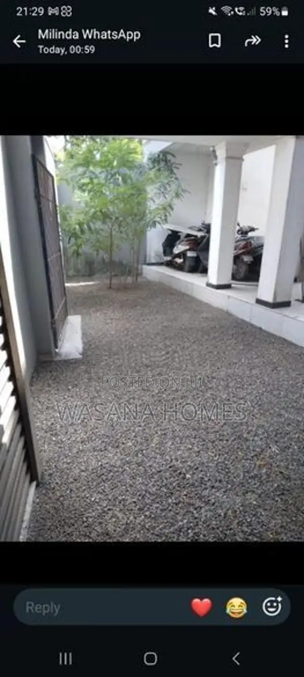 City Limit House for Sale Borelesgamuwa