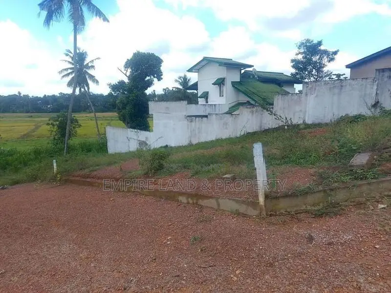 Thalahena Luxury Land for Sale