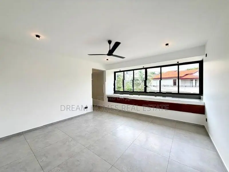Modern Luxury House for Sale – Thalahena, Malabe