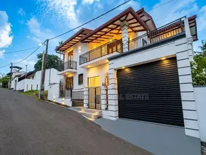 Brand New Modern Two-Storey Luxury House for Sale – Piliyandala