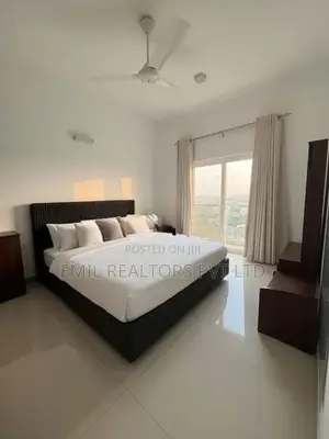 2 Bedroom Apartment for URGENT Sale at Sky Garden Rajagiriya (EM062VE)