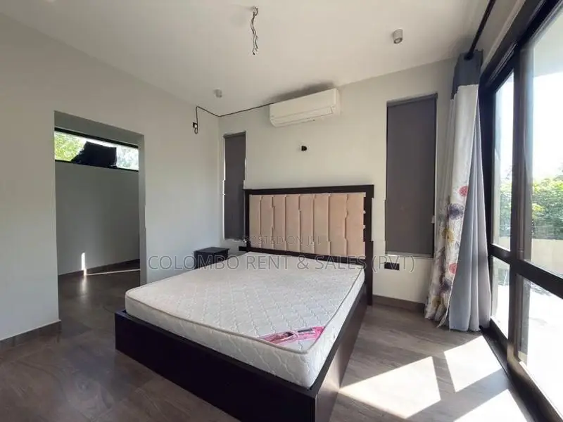 Modern 4 Bedroom House For Sale Piliyandala