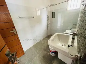 Brand New House For Sale – Kadawatha City