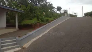 අම්බලන්ගොඩ නගර සභා සීමාවෙන් අගනා ඉඩම්