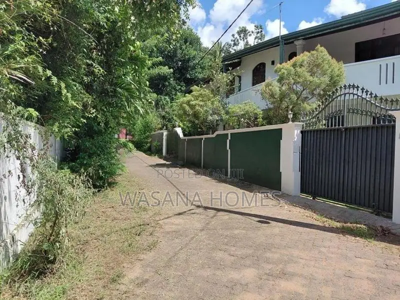Solid House For Sale Borelesgamuwa In Boralesgamuwa