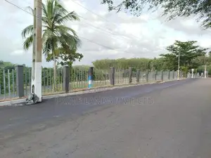 බෙරුකැටිය බිම් කොටස් විකිණීමට