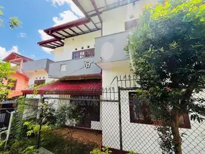 Newly Build 2 Story House for Sale in Thalawathugoda Junction