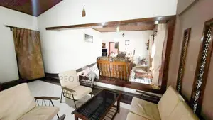(DC1399) 40 Perch Premium Commercial Property for Sale in Mattegoda