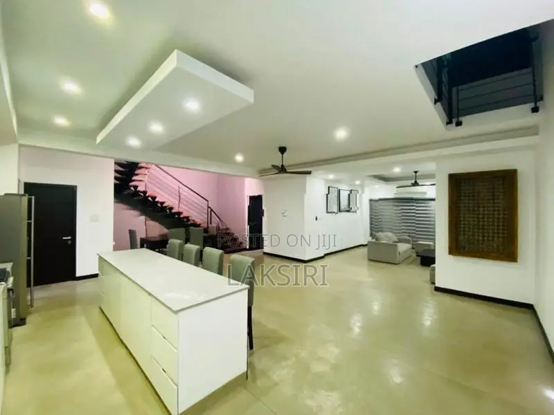 Solar Electricity Fully Furnished Luxury 3 Story House Nugegoda Kohuwa