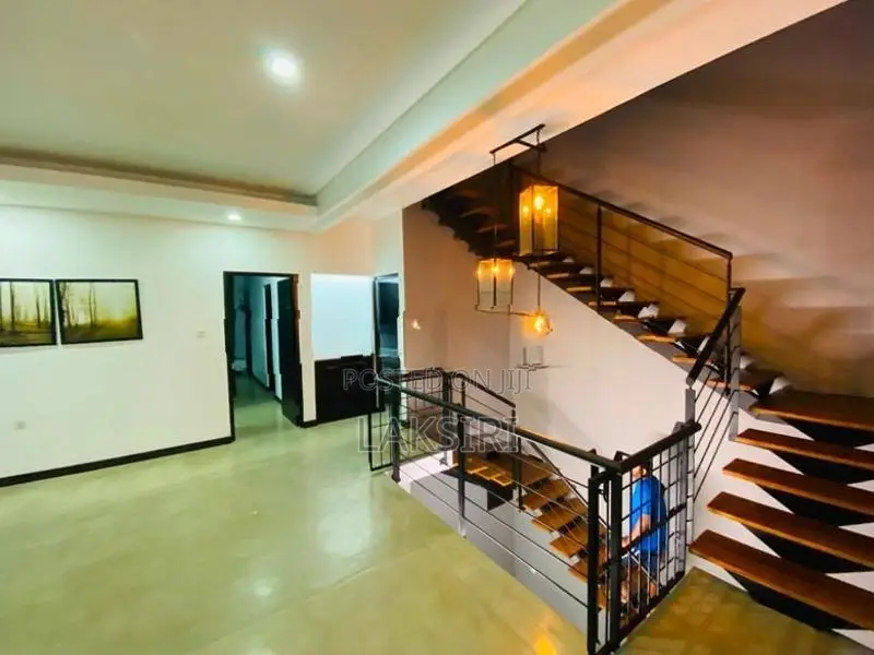 Solar Electricity Fully Furnished Luxury 3 Story House Nugegoda Kohuwa