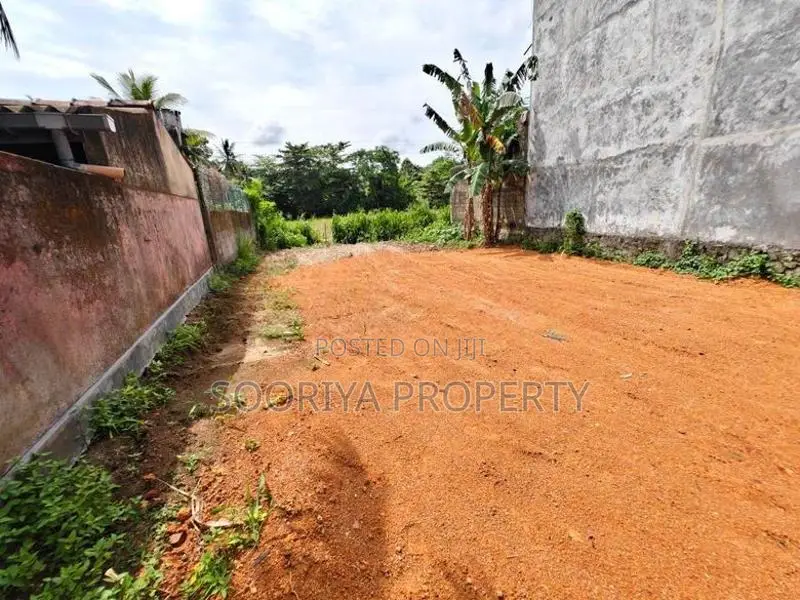 Superb Land for Sale in Kadawatha