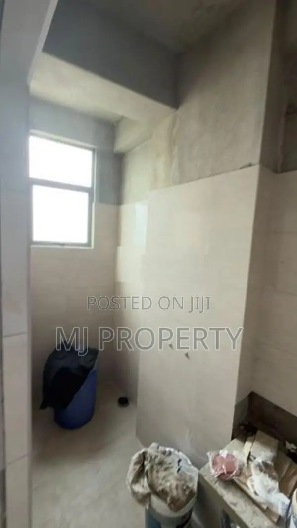 ( TC-1248) Valuable Commercial Building Space Rent in Nugegoda