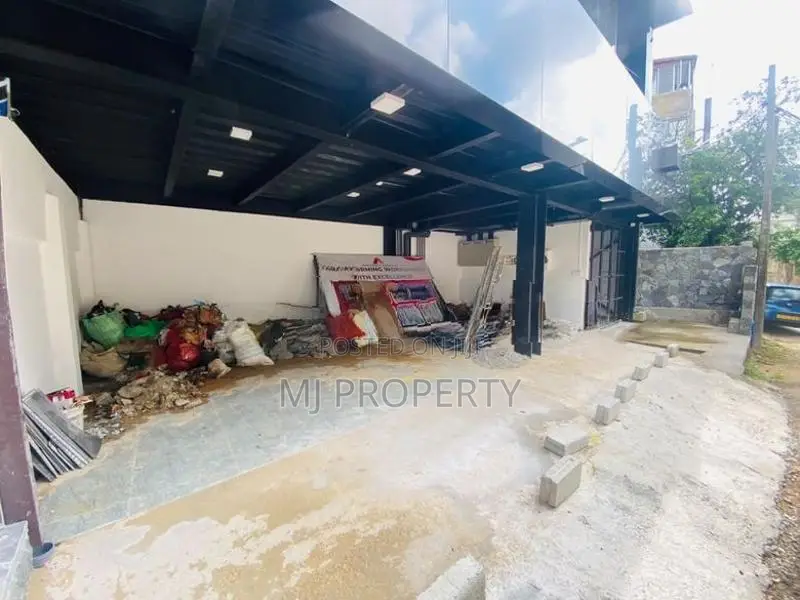 ( SC-1250) Highly Valuable Commercial Building Rent in Rajagiriya
