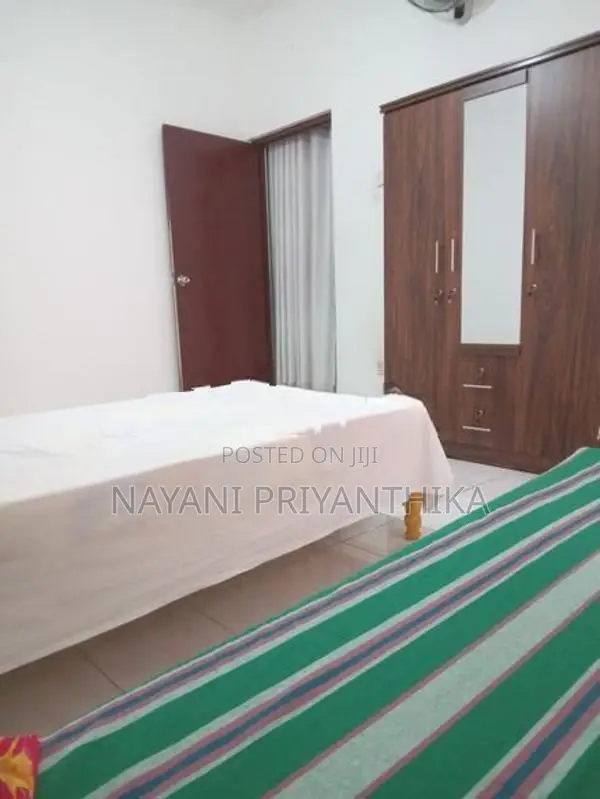 Sharing Rooms for Rent Working Girls - Kottawa