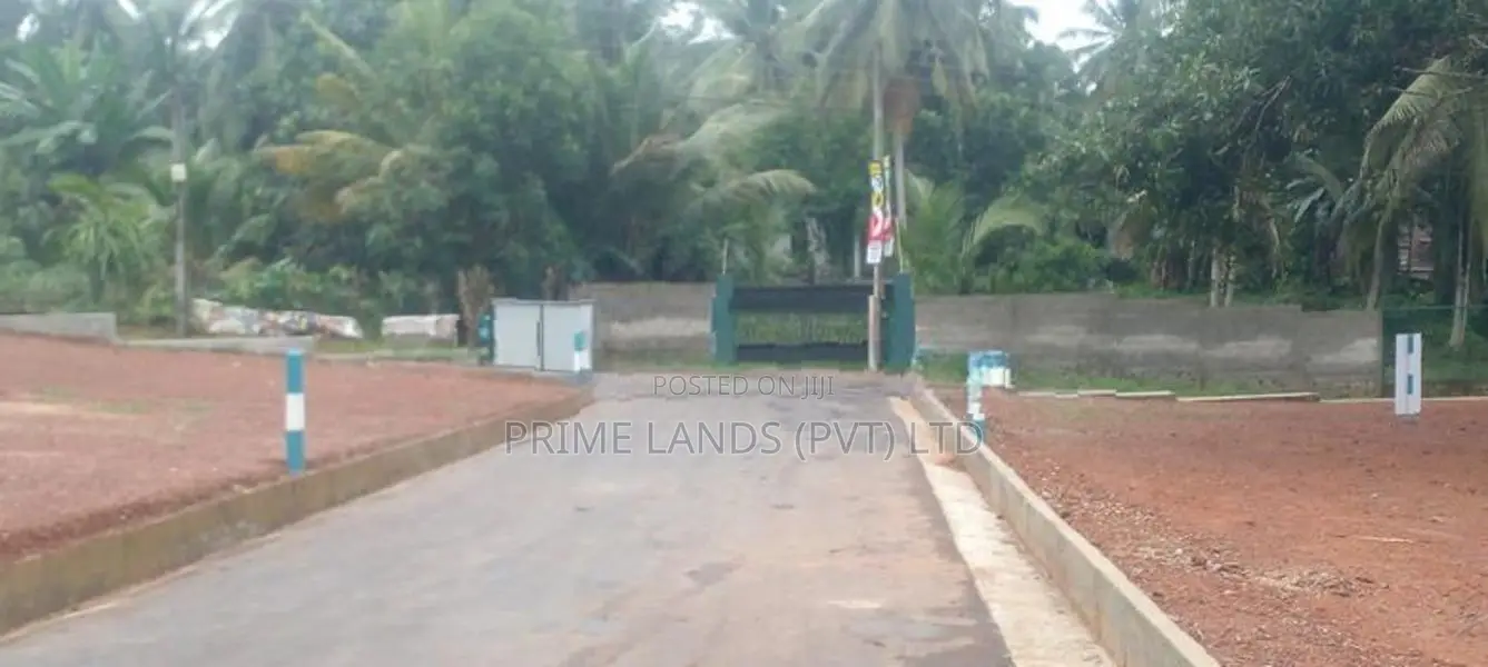 Land for Sale in Kadawatha