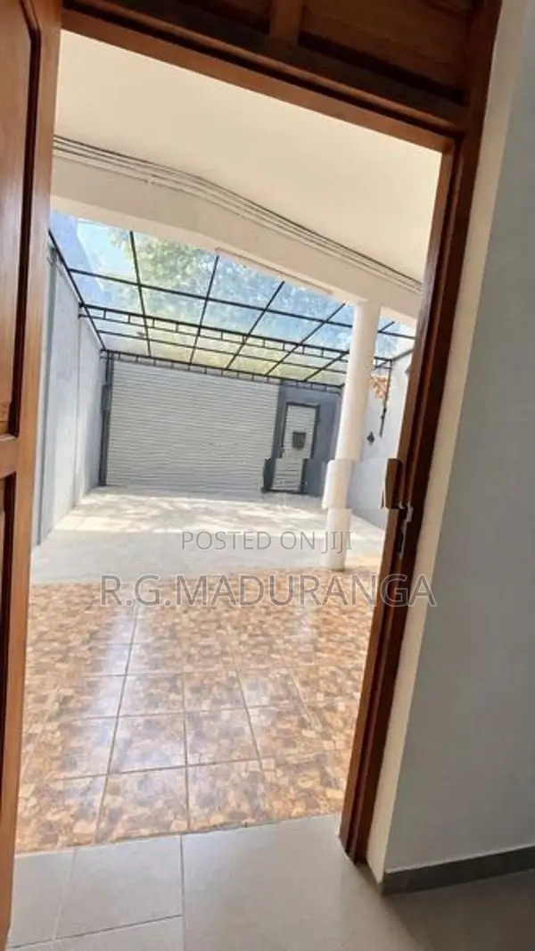 Commercial Building for Rent – Saranankara Road, Dehiwala