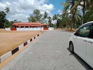 Land for Sale at Padukka Near Ruwanpura Highway Entrance