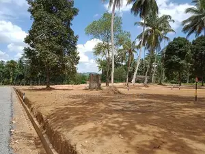 Land for Sale at Padukka Near Ruwanpura Highway Entrance