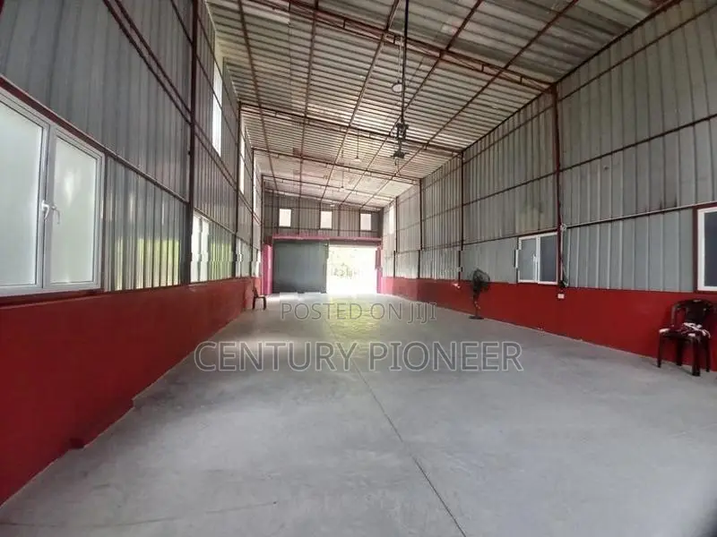Warehouse for sale in Mount Lavinia