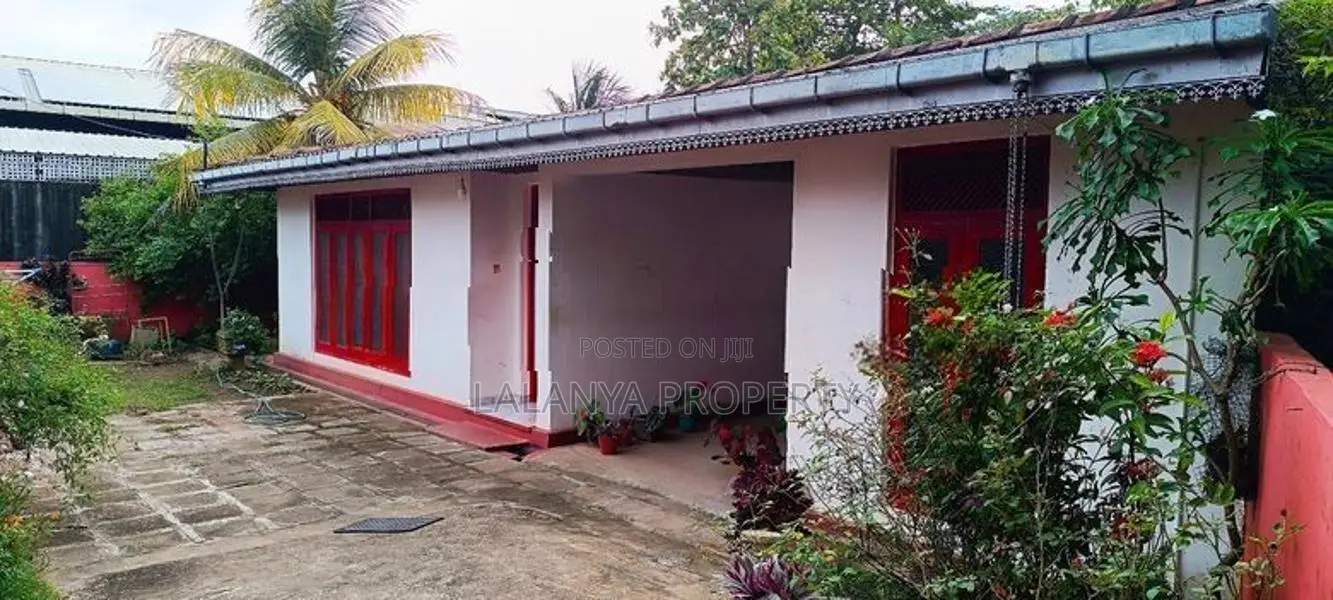15.5P Land with Old House for Sale in Boralasgamuwa PCCC –A3