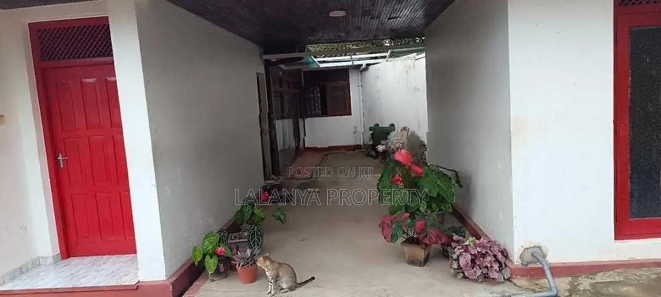 15.5P Land with Old House for Sale in Boralasgamuwa PCCC –A3