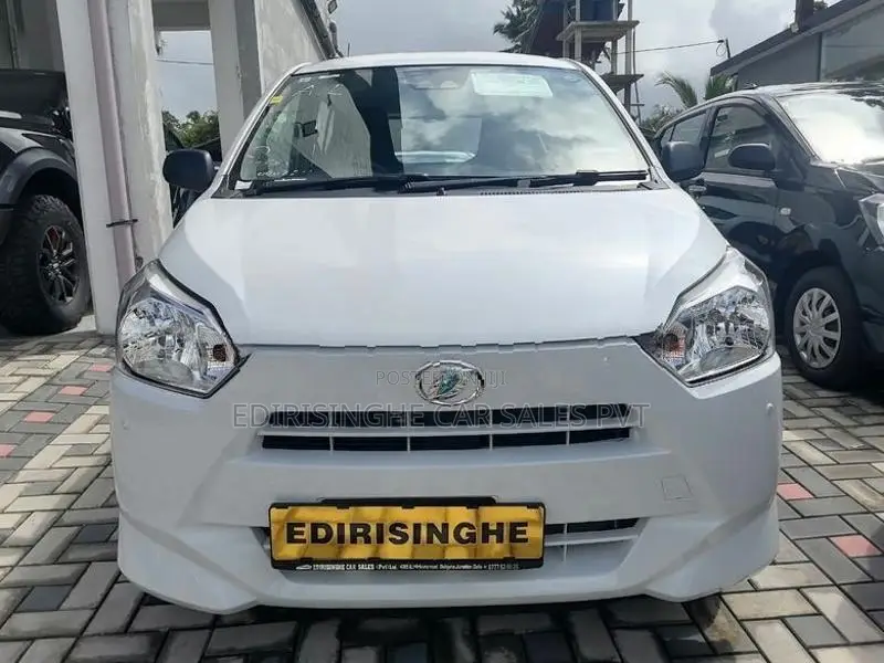 Daihatsu Mira L Grade white 2024