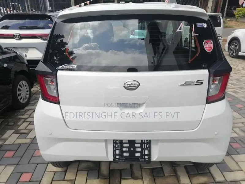 Daihatsu Mira L Grade white 2024