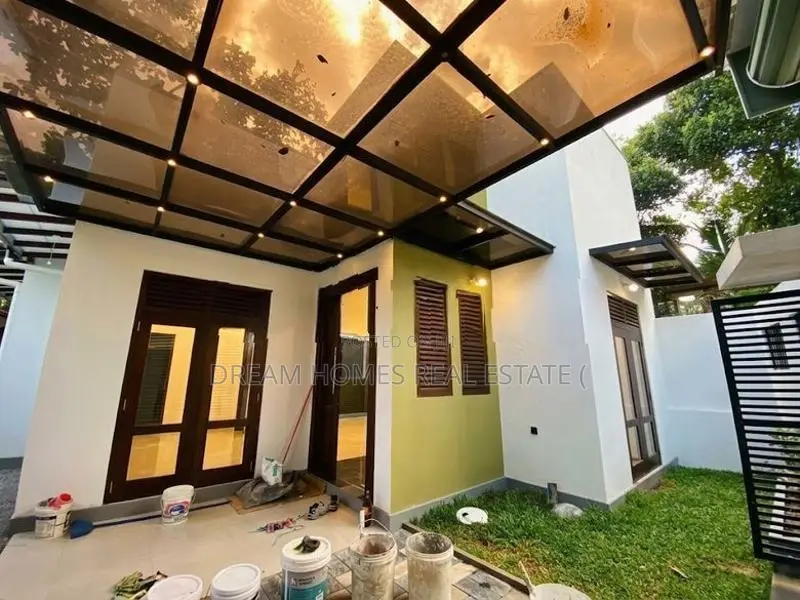 New Single-Storey House for Sale – Thalawathugoda