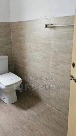 ( SR-1252) Valuable Apartment for Rent in Colombo 05
