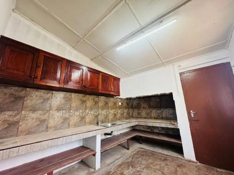 (RR695) Single Storey House for Rent in Dehiwala