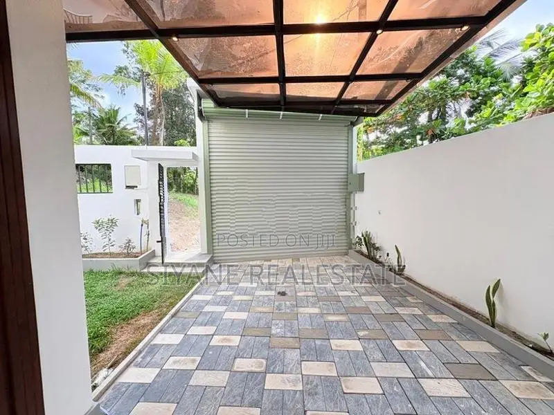 Brand New House For Sale In Hokandara Talawatugoda