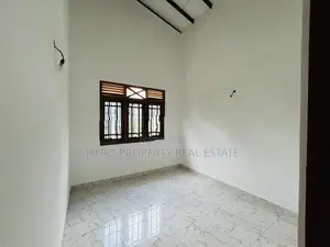 SINGLE STORY SPACIOUSHOUSE FOR SALE IN PILIYANDALA KUDAMADUWA