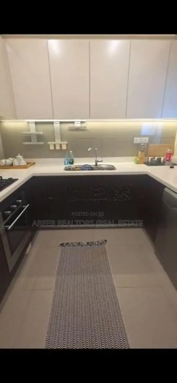Colombo 2 Luxury Bedroom Apartment for Rent