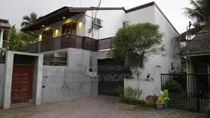 House For Sale in Pelawatte