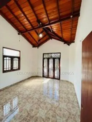 Two Storied House For Sale In Kalalgoda Talawathugoda [ 266 H ]