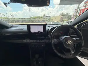 Toyota Yaris X Grade leather seat 2025