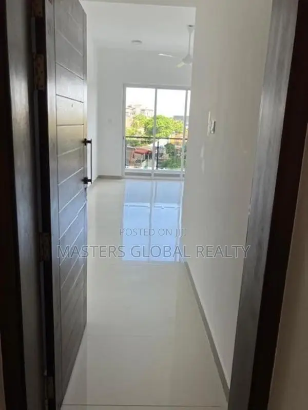 Brand New 3 Bedroom - Apartment For Sale Colombo 05