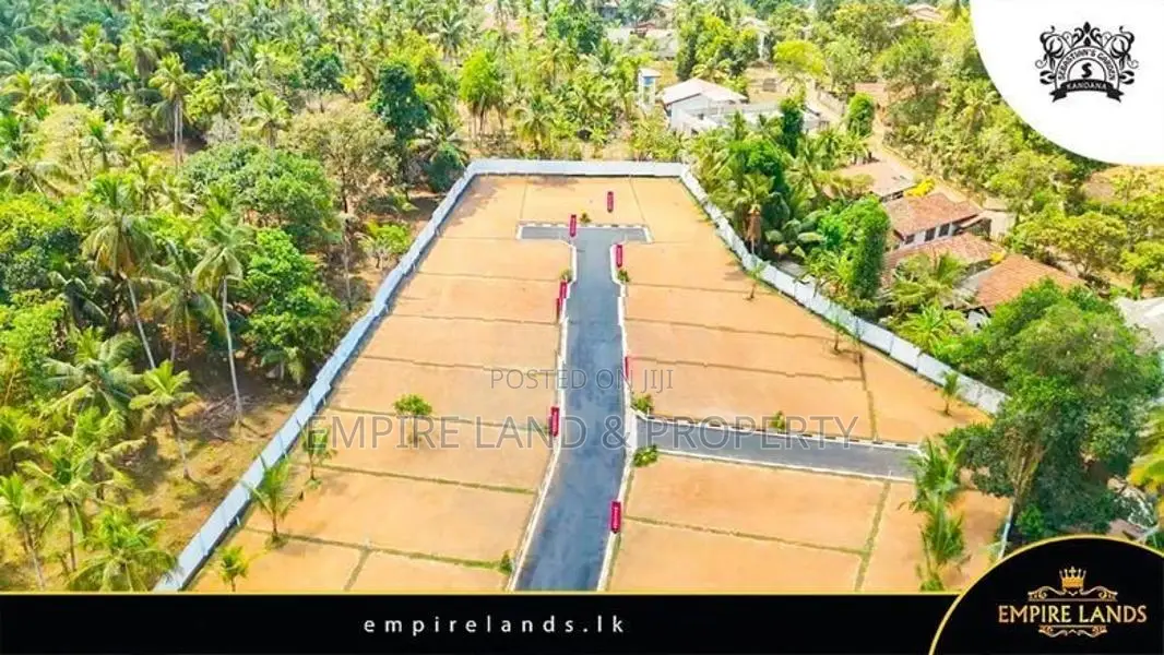 Batagama Kandana Road Luxury Land for Sale In Kapuwagara