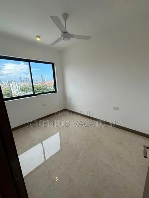 2Bedroom Apartment For Rent - Marina Square Uptown Colombo 1