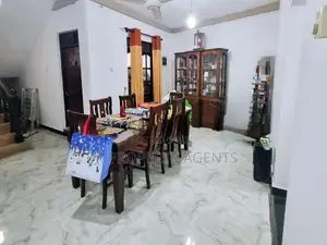 Two Story House for Sale in Nugegoda