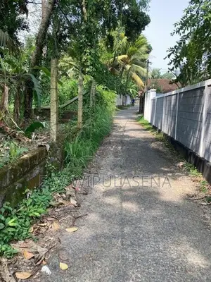 10.5 Perches Land for Sale in Seeduwa