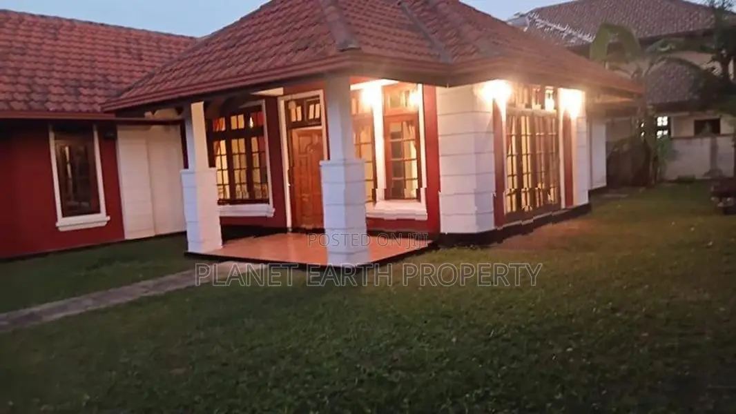 Super Luxury villa at Millennium Housing scheme