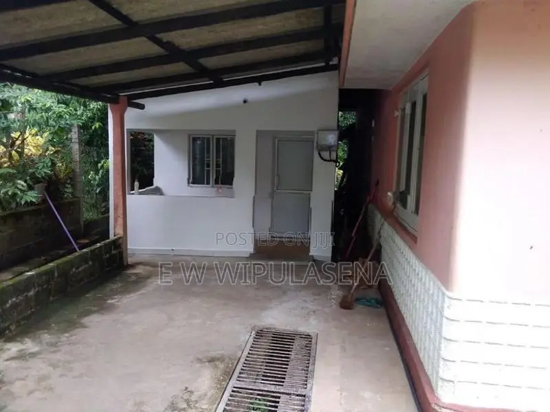 ANEX with 2 Bedroom -12.5 Perches for Sale in Seeduwa