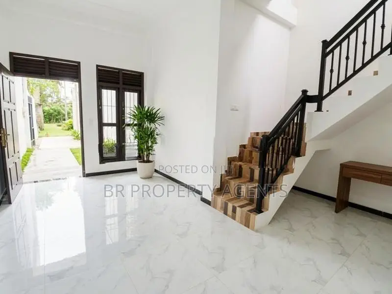 Brand New House for Sale in Wellampitiya