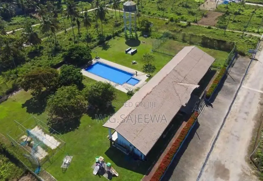 10 Perch Land for Sale Grand City