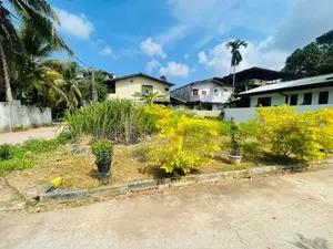 Land For Sale – Polwatta RD, Thalawathuigoda In Talawatugoda